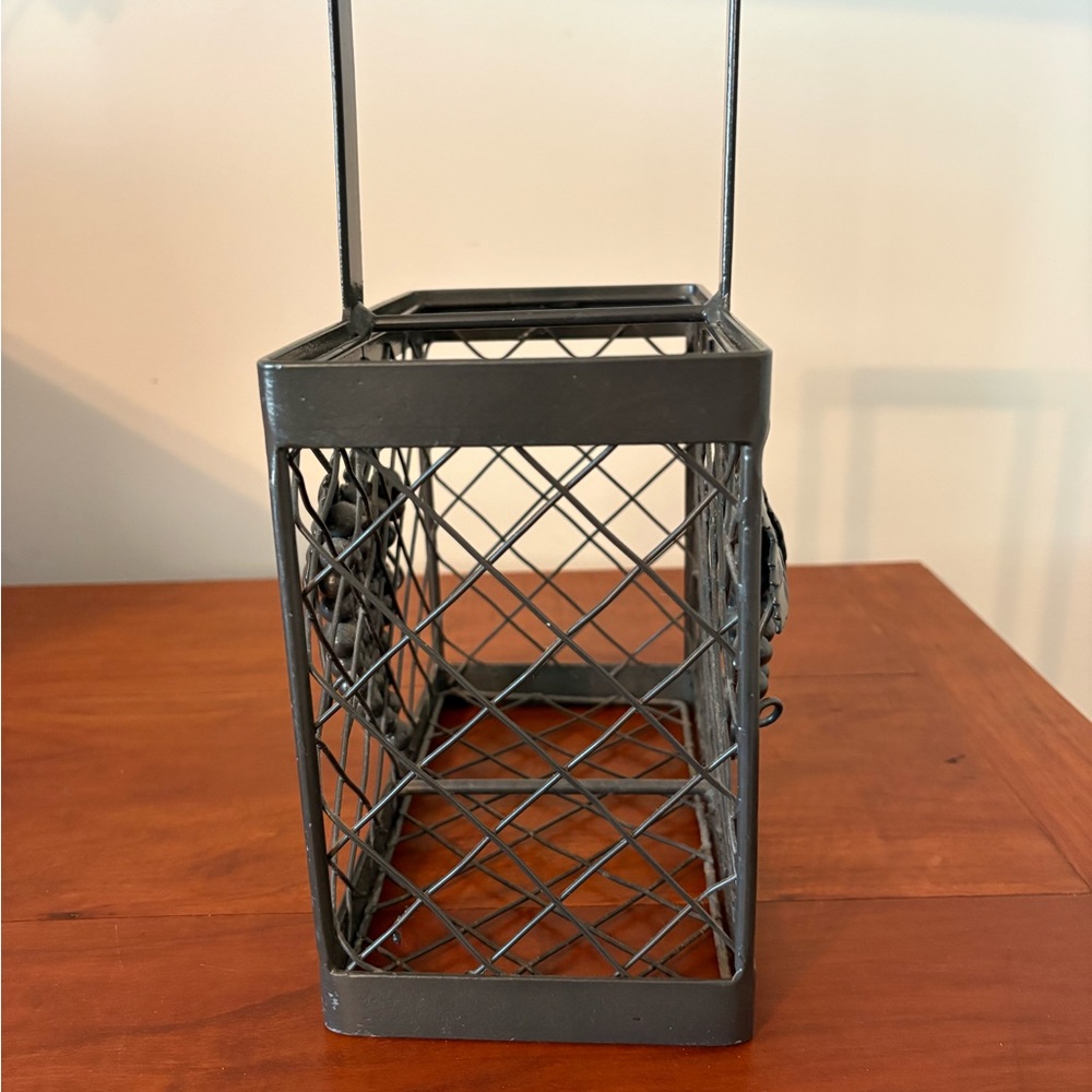 Metal Wine Bottle Caddy Grapevine Basket Tuscan Kitchen Decor Rustic Bar Holder - Picture 6 of 8